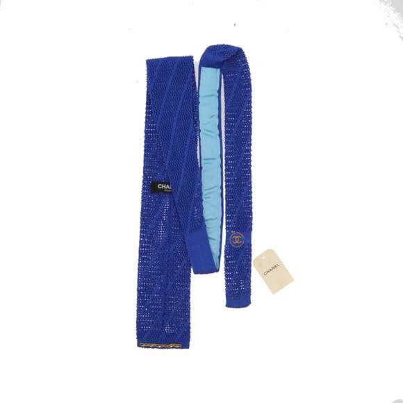 CHANEL Tie in Blue Silk - Picture 5 of 6